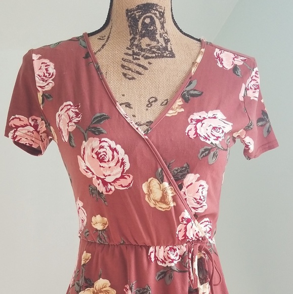 Floral Faux Wrap Mini Dress - Picture 4 of 4